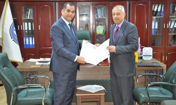 اتفاقية توأمة مع جامعة بغداد كلية الادارة والاقتصاد