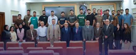 Al-Mansour University College Organizes a Scientific Seminar on Wireless Communications and Human Health